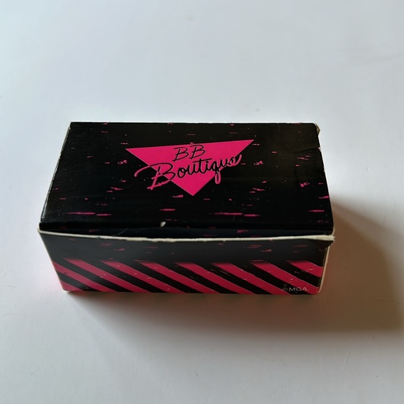 LOL SURPRISE💫 Tweens Cherry BB Fashion Doll with Surprises - Picture 10 of 14